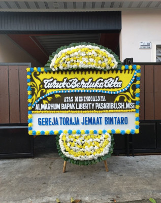 Papan Bunga Duka di Sindang Kelingi