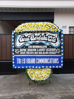 Papan Bunga Duka di Sindang Kelingi